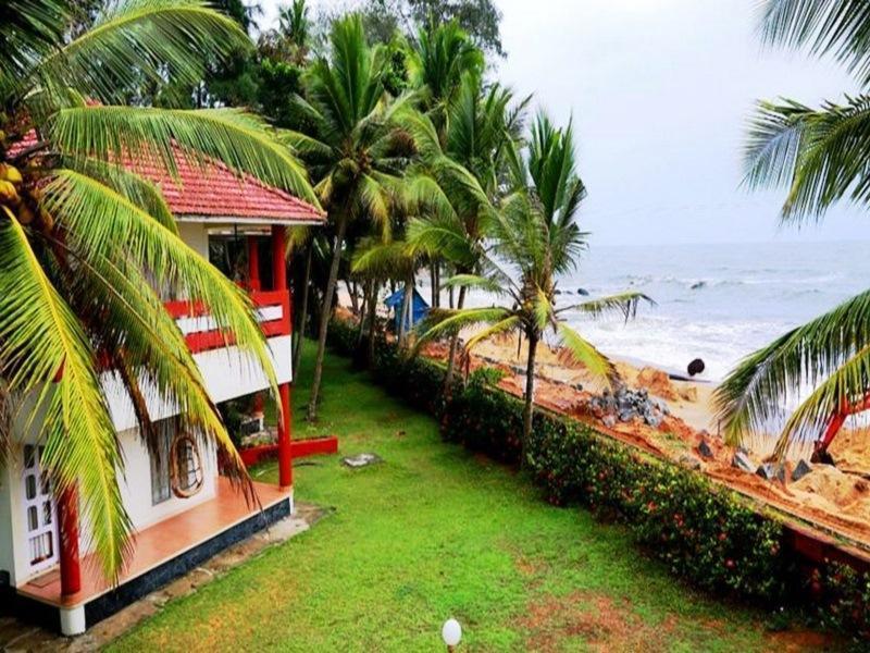 Kappad Beach Resort Chemancheri Exterior photo